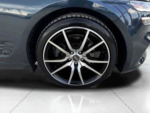 Used 2022 Genesis G70 2.0T w/ Prestige Package AWD/4WD image 62