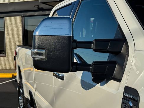 Used 2024 Ford F350 Lariat w/ Lariat Ultimate Package AWD/4WD image 13