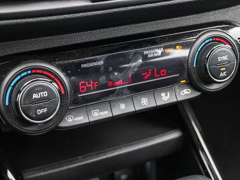 Used 2023 Kia Forte GT-Line w/ GT-Line Technology Package FWD image 19