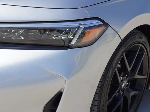 Used 2026 Honda Civic Sport image 2
