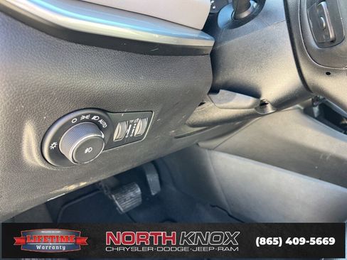 Used 2025 Jeep Compass Limited image 7