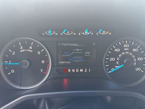 Used 2016 Ford F150 XLT w/ Equipment Group 301A Mid AWD/4WD image 13