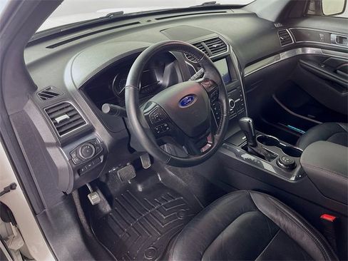 Used 2019 Ford Explorer Sport w/ Equipment Group 401A image 10