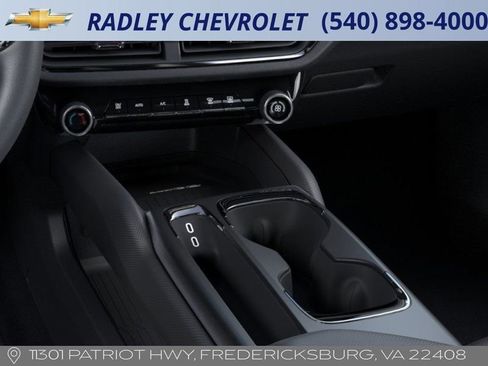 New 2026 Chevrolet Equinox EV RS image 23