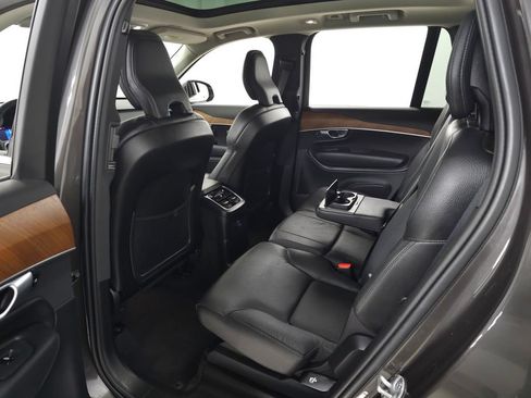 Used 2024 Volvo XC90 T8 Plus w/ Protection Package Premier AWD/4WD image 36
