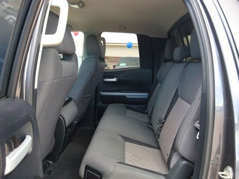 Used 2016 Toyota Tundra SR5 AWD/4WD image 25
