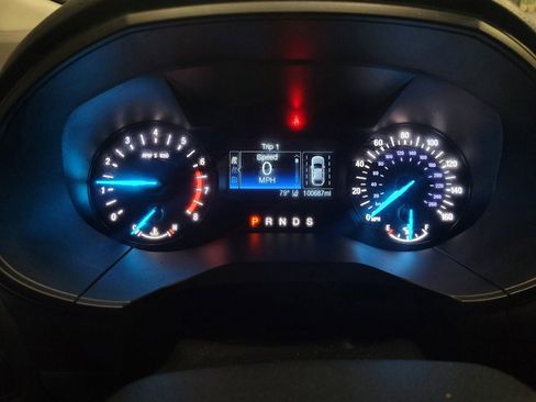 Used 2019 Ford Edge SE AWD/4WD image 23