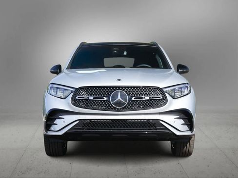 Used 2026 Mercedes-Benz GLC 300 GLC 300 image 2