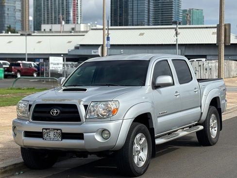 Used 2008 Toyota Tacoma PreRunner image 1