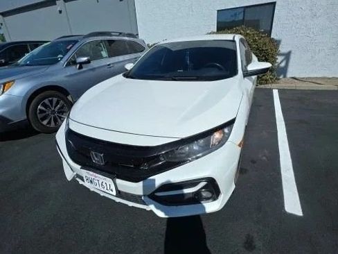 Used 2021 Honda Civic Sport image 2