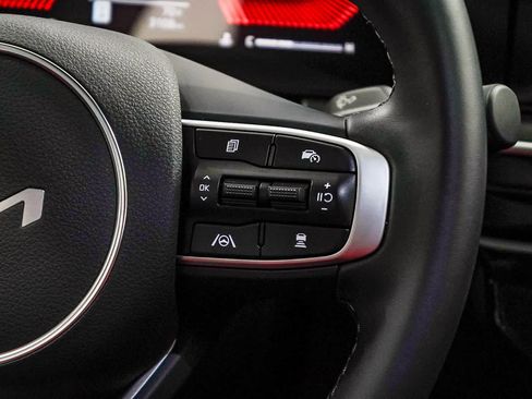 Used 2025 Kia K5 GT-Line w/ GT-Line Premium Package image 17