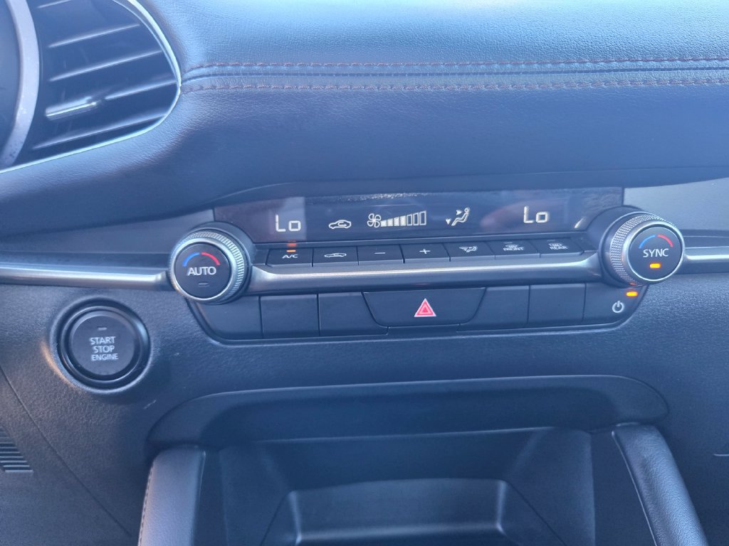 Certified 2026 MAZDA MAZDA3 s Sport FWD image 18