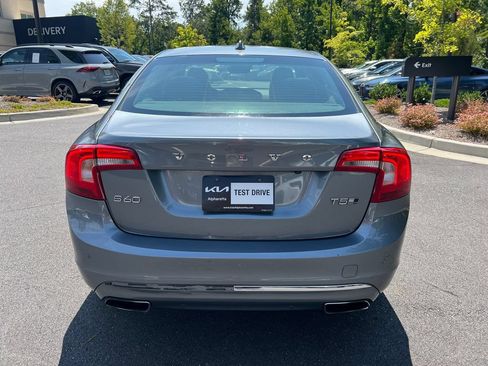 Used 2018 Volvo S60 T5 Inscription Platinum AWD/4WD image 6