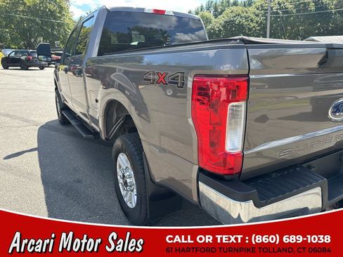 Used 2019 Ford F250 XLT w/ Snow Plow Prep Package image 12