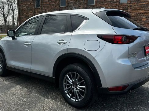 Used 2017 MAZDA CX-5 Touring w/ Preferred Equipment Package image 6