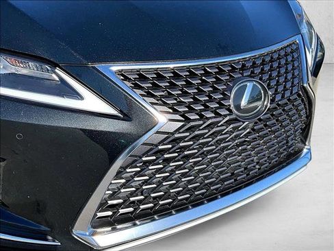 Used 2021 Lexus RX 350L FWD w/ Premium Package image 27