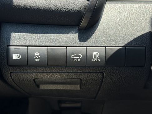 Used 2022 Toyota Camry XSE FWD image 22