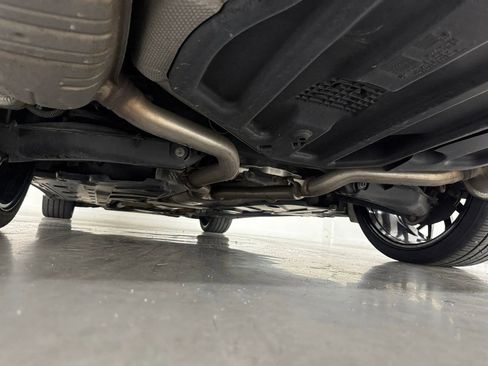 Used 2017 Mercedes-Benz E 400 4MATIC Coupe image 44