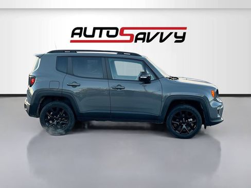Used 2022 Jeep Renegade Altitude w/ Convenience Group AWD/4WD image 8