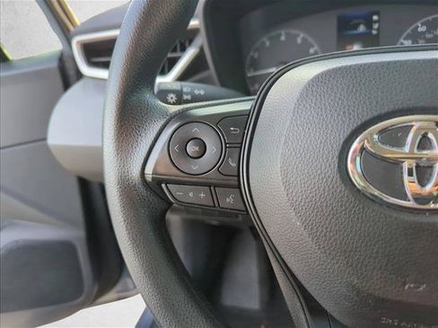 Used 2023 Toyota Corolla LE FWD image 15