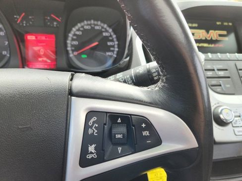 Used 2017 GMC Terrain SLT w/ Open Road Package image 17