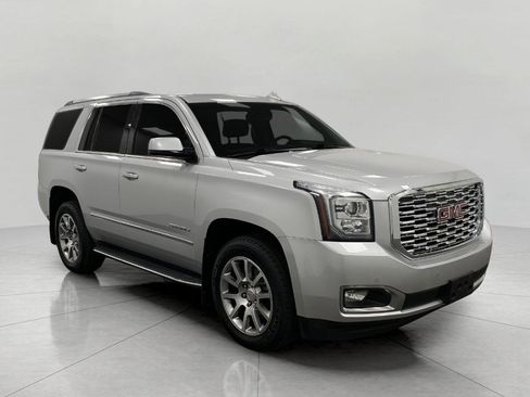 Used 2019 GMC Yukon Denali w/ Open Road Package AWD/4WD image 1