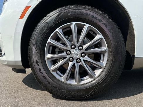 Used 2022 Buick Enclave Essence w/ LPO, Floor Liner Package image 33