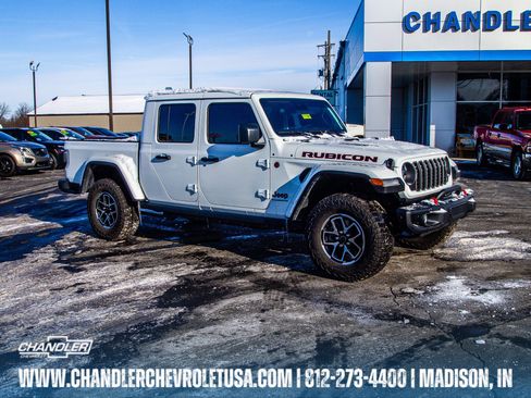 Used 2025 Jeep Gladiator Rubicon w/ Steel Bumper Group image 1