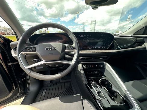 New 2025 Audi Q5 Premium Plus image 12