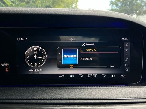 Used 2018 Mercedes-Benz S 560 Sedan image 29