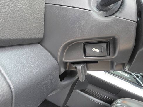 Used 2010 Dodge Ram 1500 Truck Laramie AWD/4WD image 35