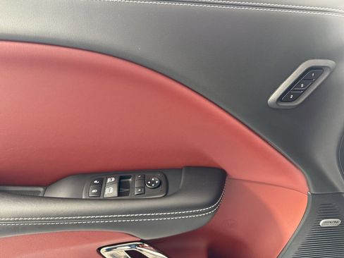 Used 2021 Dodge Challenger SRT Hellcat Redeye image 15