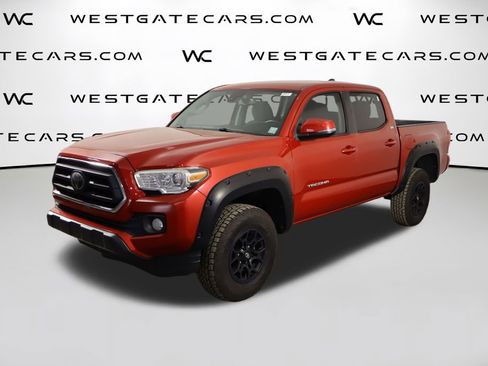 Used 2022 Toyota Tacoma SR5 w/ Technology Package RWD image 1
