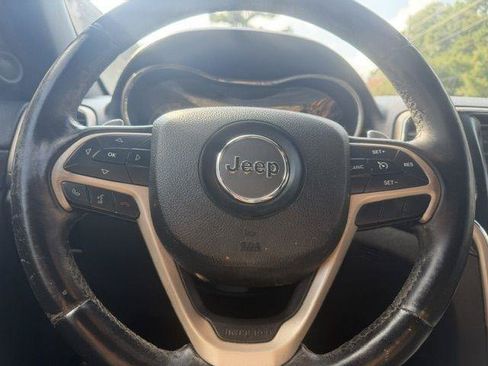 Used 2014 Jeep Grand Cherokee Laredo w/ Quick Order Package 23E AWD/4WD image 17