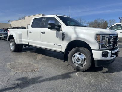 Used 2022 Ford F350 Platinum w/ FX4 Off-Road Package