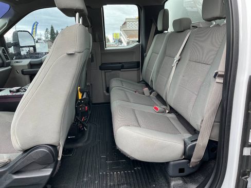 Used 2017 Ford F350 XL w/ Power Equipment Group AWD/4WD image 16