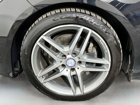 Used 2014 Mercedes-Benz E 350 4MATIC Sedan image 34