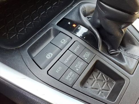 Used 2019 Toyota RAV4 XLE w/ All Weather Liner Package image 26