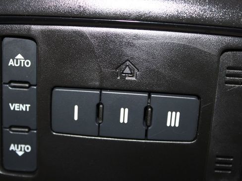 Used 2024 Dodge Durango GT AWD/4WD image 46