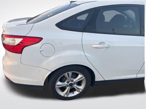 Used 2014 Ford Focus SE image 15