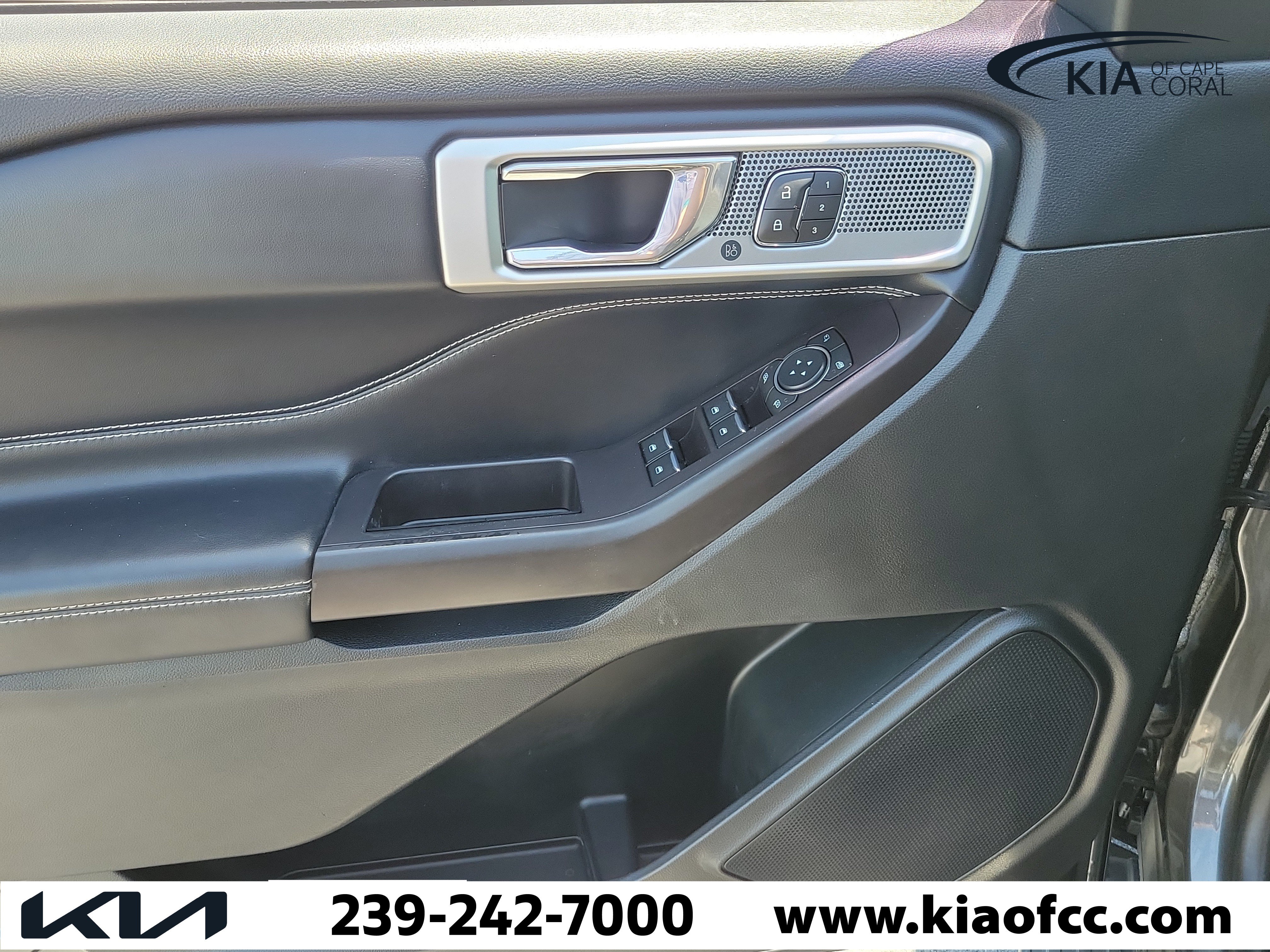 Used 2020 Ford Explorer ST AWD/4WD image 25