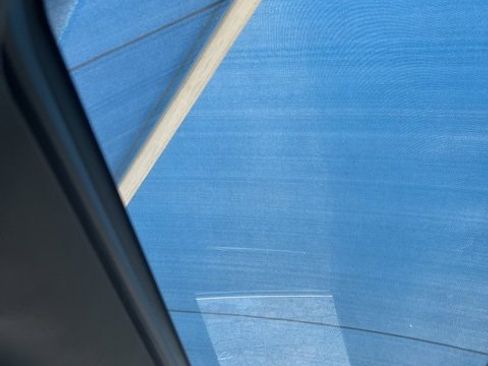 Used 2021 GMC Yukon XL Denali image 16