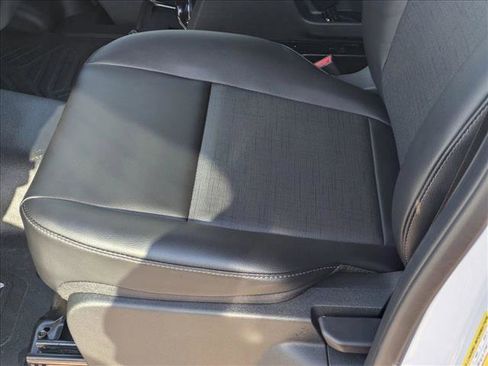 New 2026 Ford Transit 250 148 Medium Roof w/ Load Area Protection Package RWD image 4