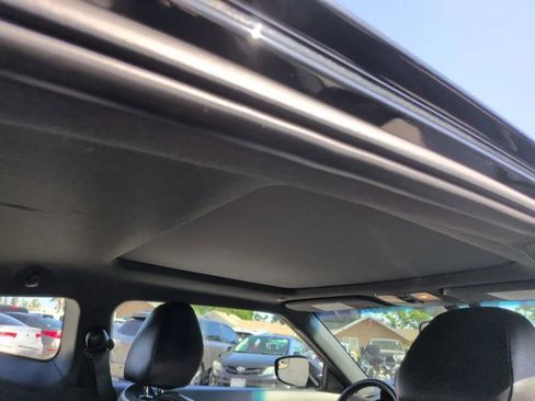 Used 2016 Hyundai Veloster Turbo w/ Option Group 04 image 16