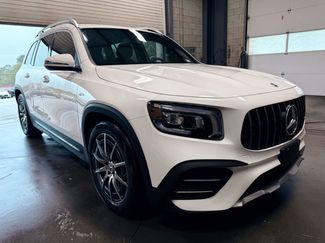 Used 2023 Mercedes-Benz GLB 35 AMG 4MATIC video 1