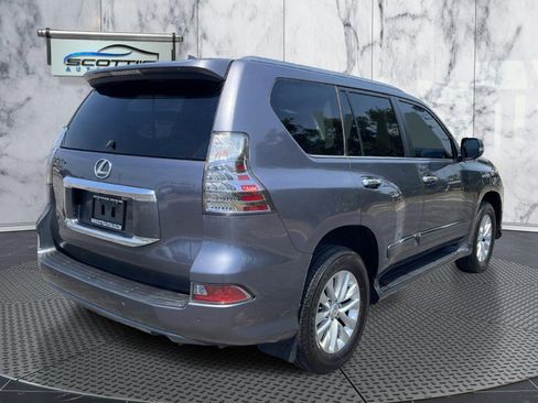 Used 2019 Lexus GX 460 image 8