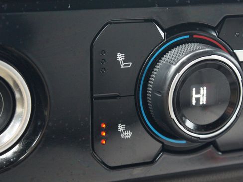 Used 2024 Chevrolet Silverado 1500 LT w/ Protection Package image 8