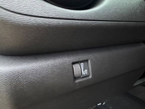 Used 2023 Chevrolet Colorado Trail Boss AWD/4WD image 6