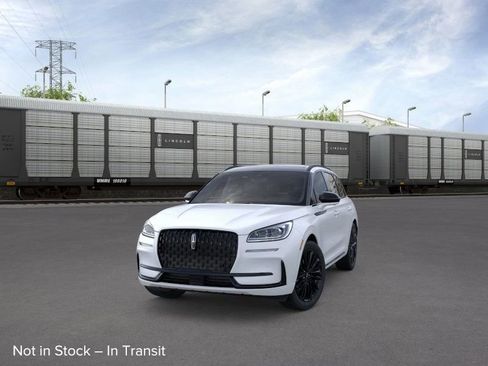 New 2026 Lincoln Corsair Reserve image 2