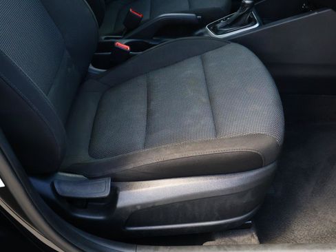 Used 2022 Hyundai Accent SE FWD image 16